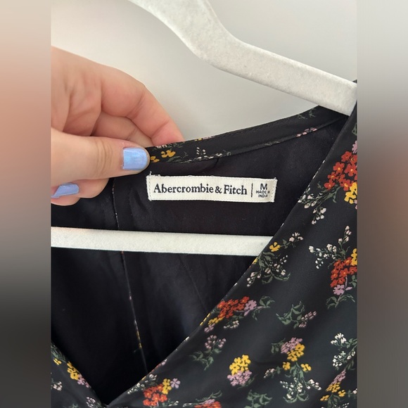 Abercrombie Floral Dress - Picture 4 of 5